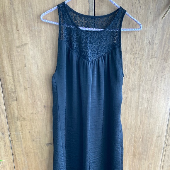 Eve Gravel sleeveless black satin dress with lace see trough yoke, size small - Picture 10 of 13